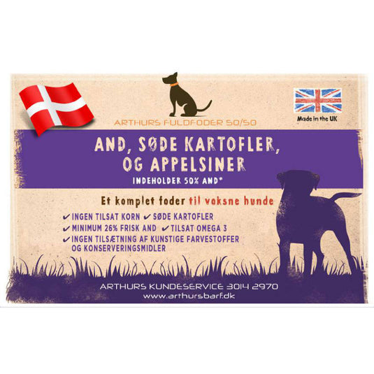 Voksen foder af bedste kvalitet. Modellen er til store racer. Helt uden tilsætningsstoffer, korn, majs, ris.