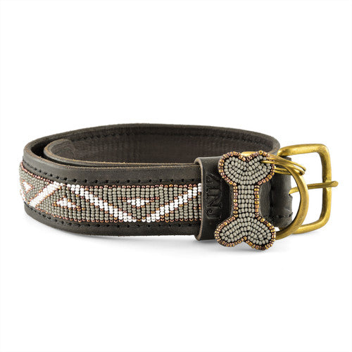 Halsband Kabaka mist